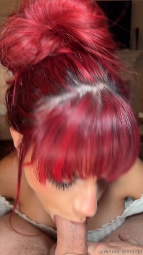 Hannah Jo – POV Blowjob – Cum in Mouth